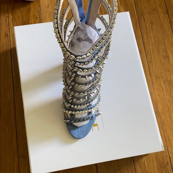 I Am Jennifer Le Denim Razor - Picture 4 of 7